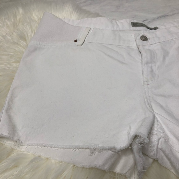 Topshop maternity shorts - Picture 3 of 7